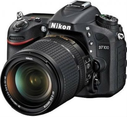 Nikon D7100 (18-140 mm Lens)